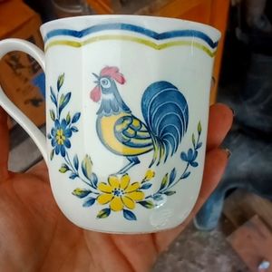 Nikko early bird rooster mugs set of six or individually. $3ea